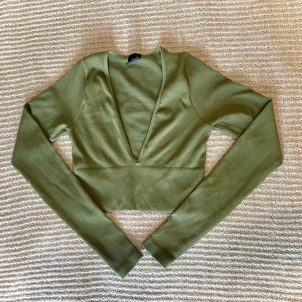 Urban Outfitters Plunge Neck Crop Long Sleeve